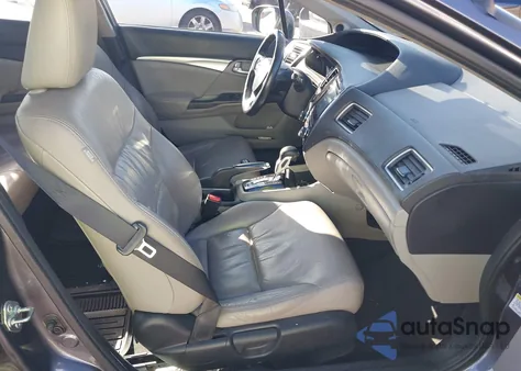 2015 Honda Civic Hybrid z USA, uszkodzony, nr VIN 19XFB4F31FE001316